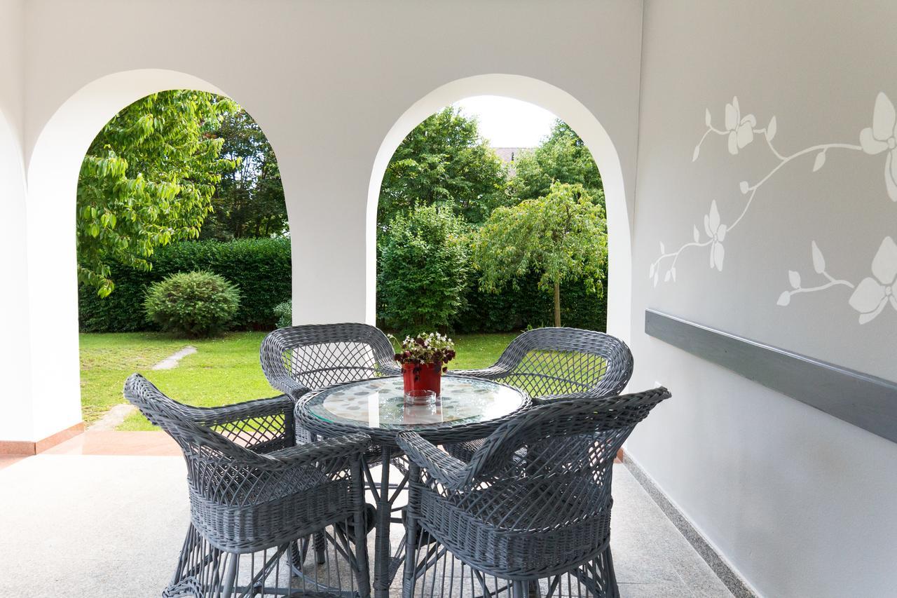 Zita Haus Bed & Breakfast Buk Luaran gambar